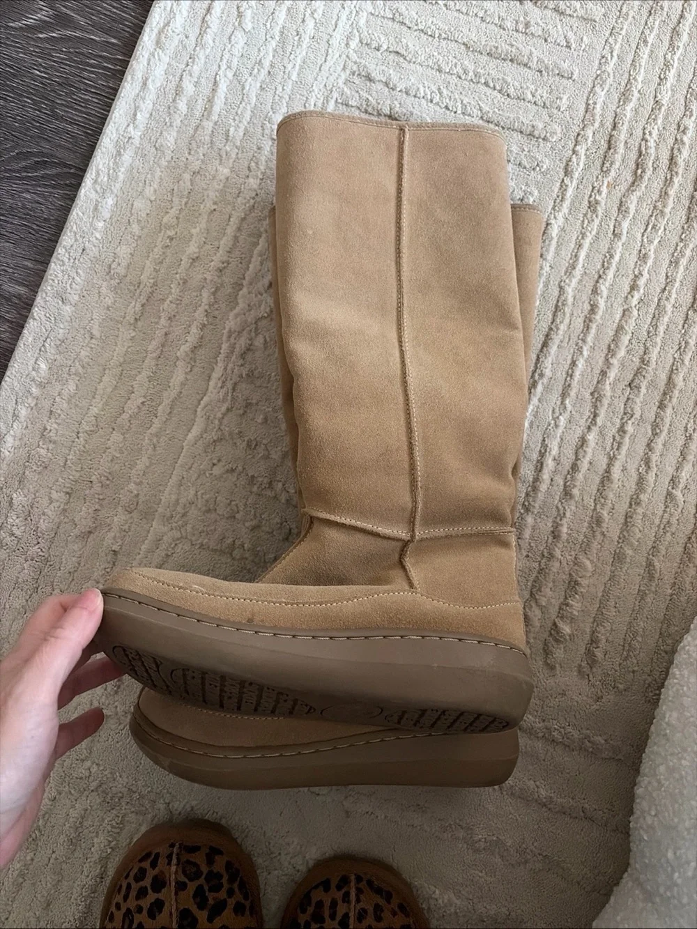 Rocket Dog Boots Size 6 Tan